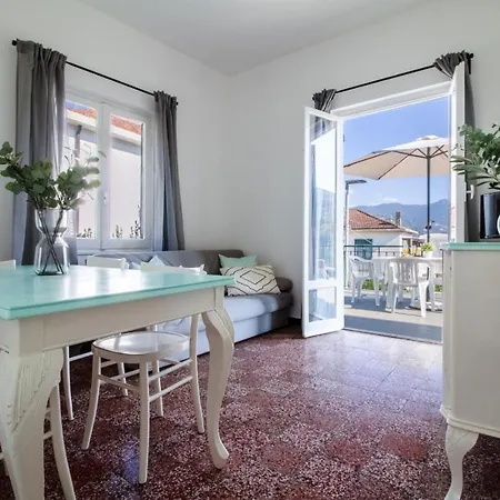 Apartment Amelia's Relax & Green Sant'Anna (Liguria)